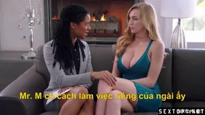 Liếc mắt đưa tình với chú công nhân độc thân